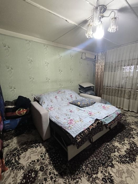Продам 3ком 1этаж. С выходом в огород. Янгихаетском районеСпутник Дере