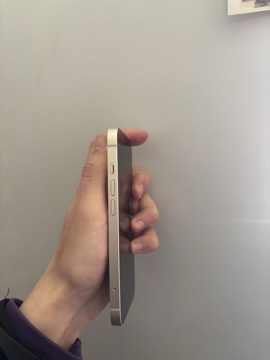 iPhone 13 128gb. (White)