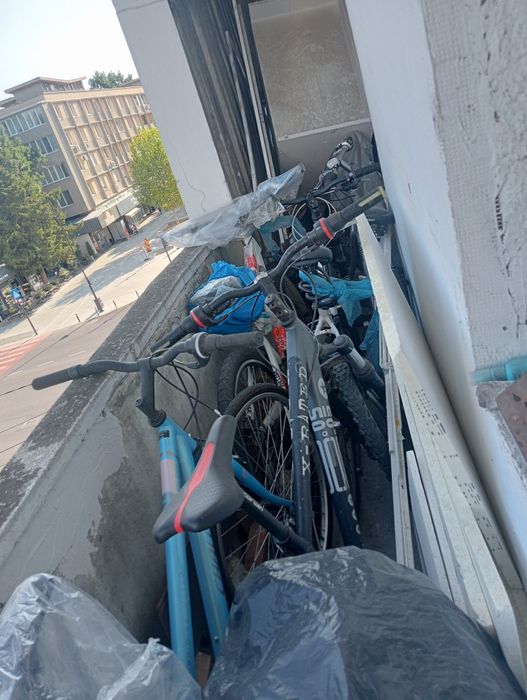 Vând biciclete damă.