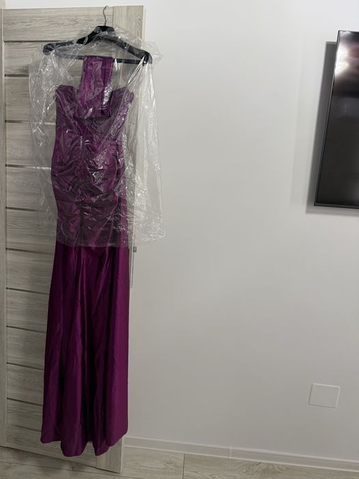 Rochie eleganta eveniment