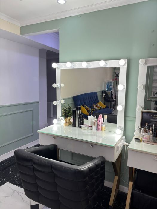 Сдается в аренду место для визажиста или мастера парихмахера