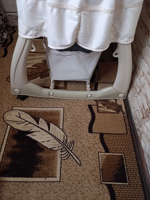 Кроватка-манеж,3в1