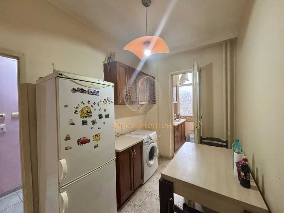 Продава се Тристаен апартамент в Пловдив, Тракия - 85 кв.м за 720 €/кв.м - Снимка #3