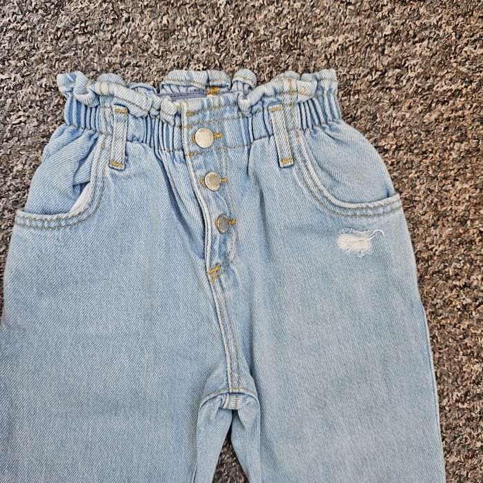 Blugi Zara 98 stare impecabila