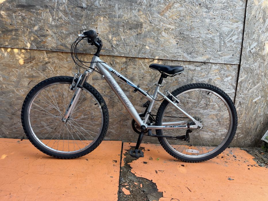 Bicicleta raleigh cadru aluminiu roti 26”