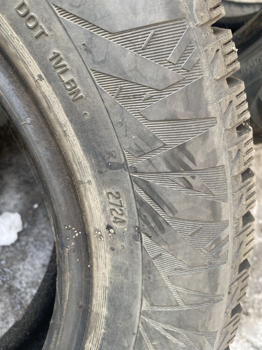 Продам резину на 15