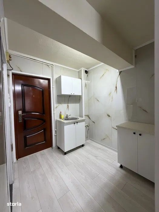 Garsonieră Renovata – Pitești | Zona Depozitelor