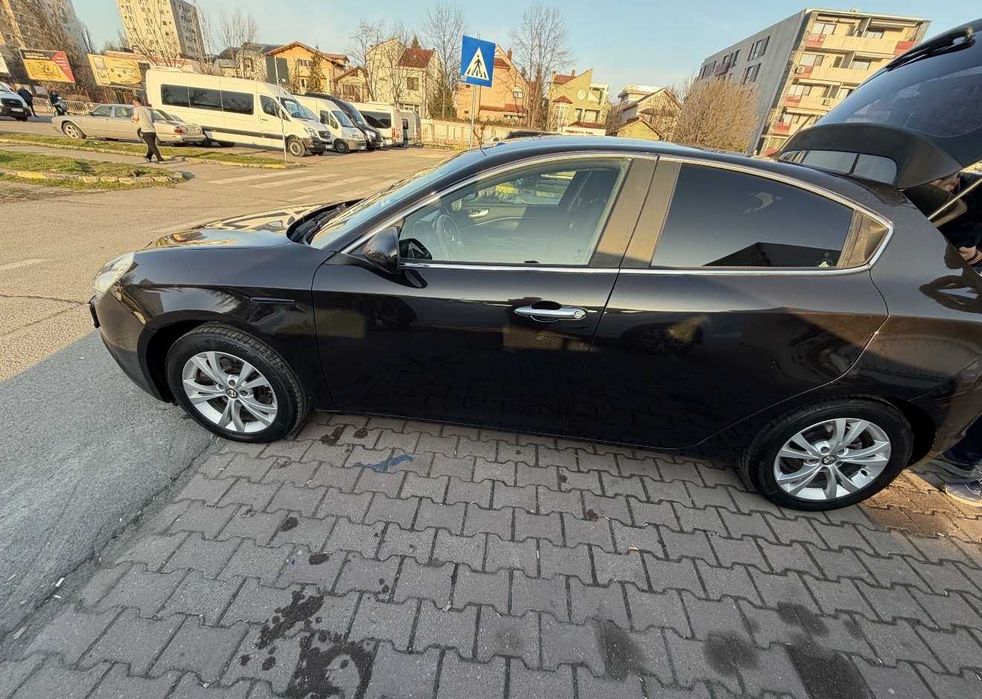 Alfa Romeo Giulietta/1.4 Turbo 170 CP/benzina/subwoofer