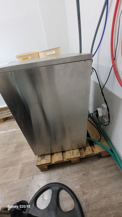 Ледгенератр ICE MAKER муз опарат