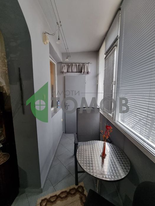 Продава се Многостаен апартамент в Шумен, Център - 110 кв.м за 1132 €/кв.м - Снимка #7