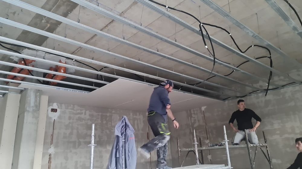 Renovări Apartamente | Meseriași serioși | Finisaje interioare