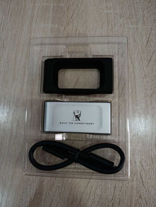 SSD Kingston на 4 терабайта