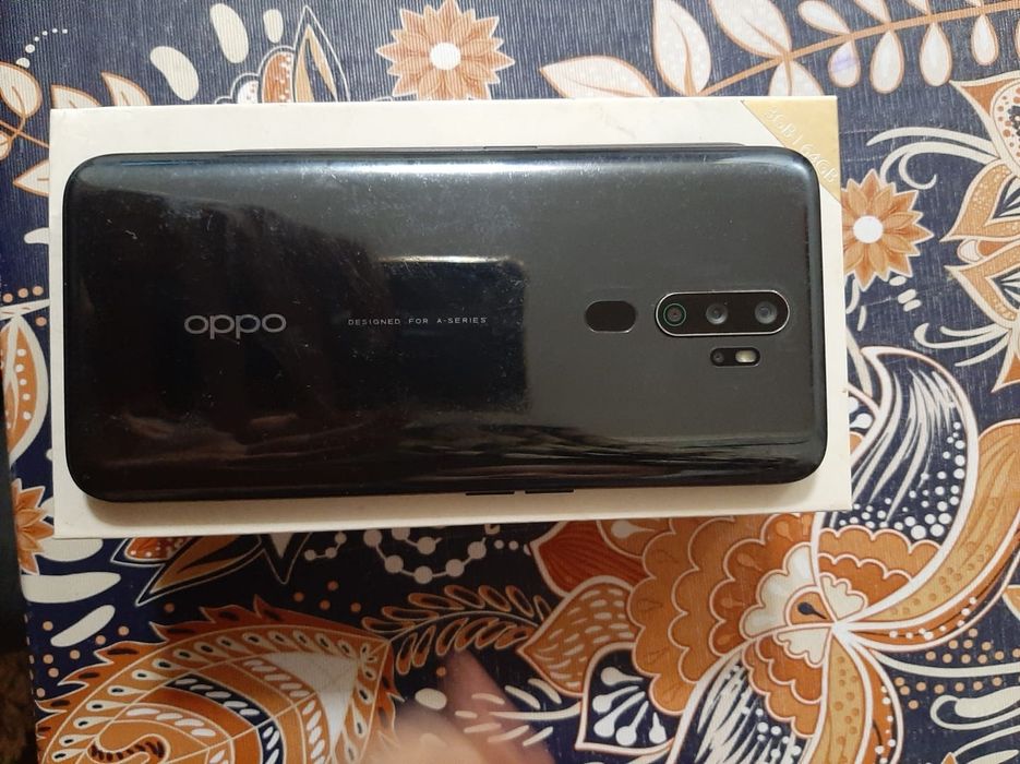 Oppo 2020 состояние отличный