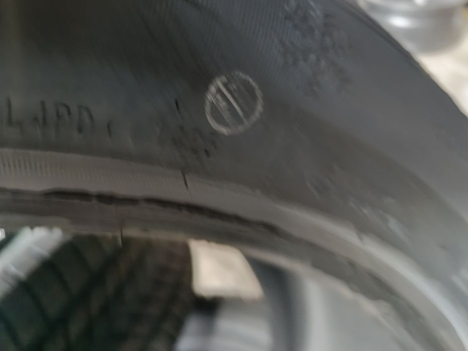 НОВИ ЗИМНИ -21цола-315/40:275/45-1250лв.-с монтаж и баланс