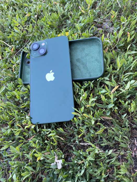 Айфон 13 сатылады