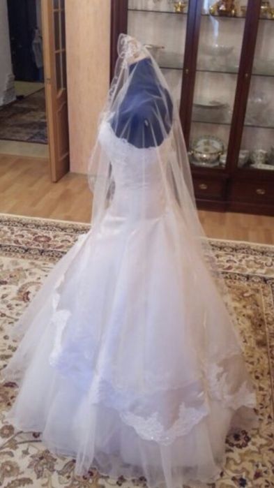 Свадебная платья р 42-44