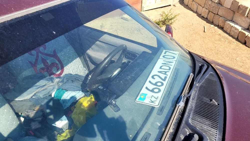 Форд сиерра 1989г . Без мотора