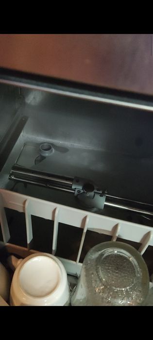 Професионална чашомиална/съдомиялна