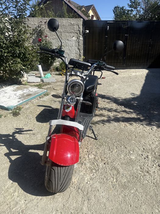 Scuter electric.