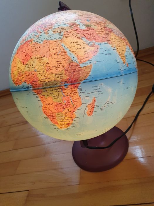 Lampa  birou - Glob pamantesc