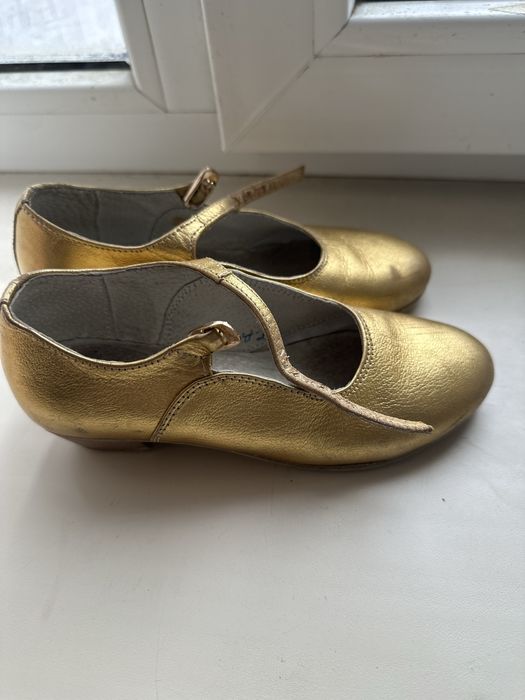 Туфли для танцев