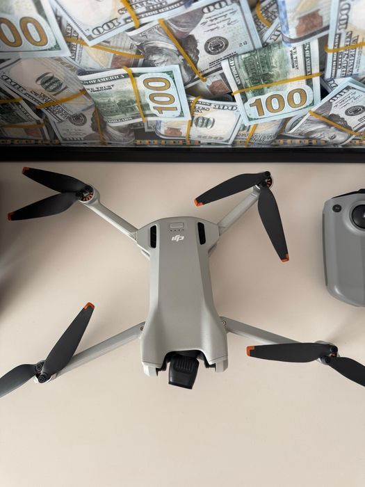 Продам Дрон Dji mini 3