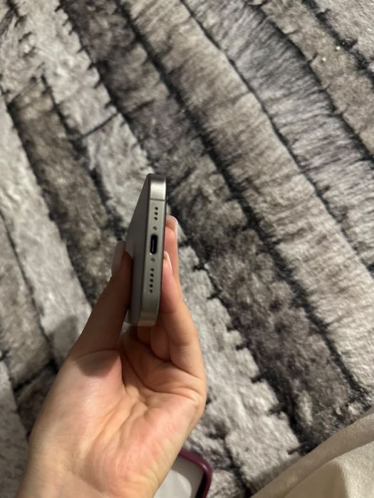 Iphone 15pro , 128gb, 79 акб
