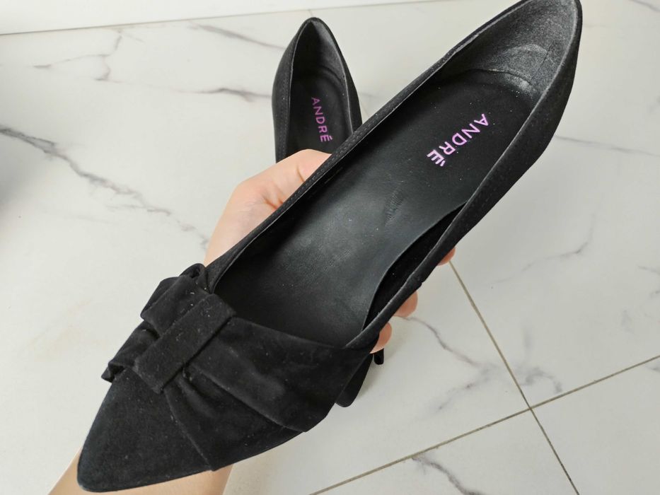 Pantofi piele naturala întoarsă, culoare neagra, măsura 38