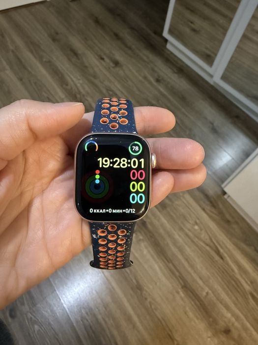 Смарт-часы Apple Watch Series 10 S/M 42 мм золотистый-белый