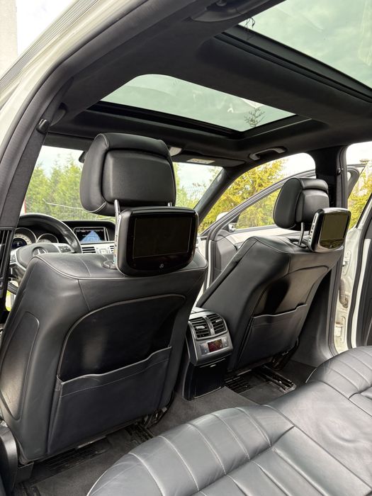 Mercedes Benz E300D