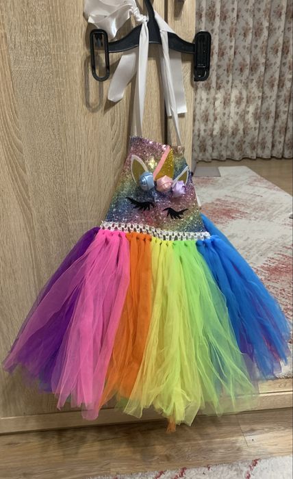 Детское платье единорога