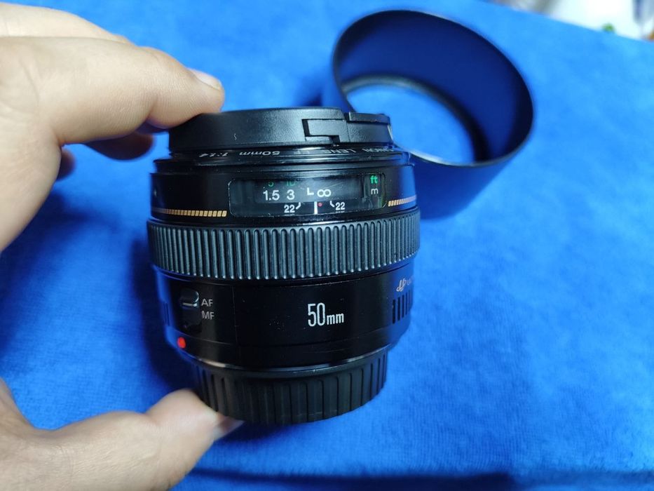 Объектив canon 50mm 1.4