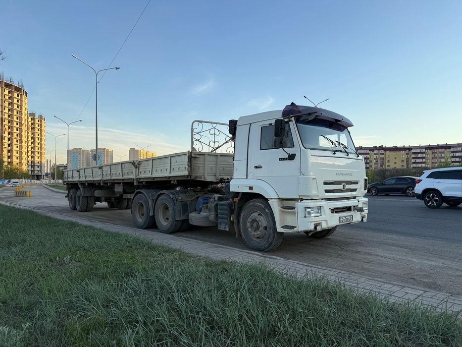 Продам Камаз тягач