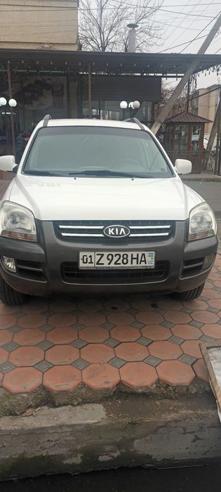 Прадаёться KIA sportage