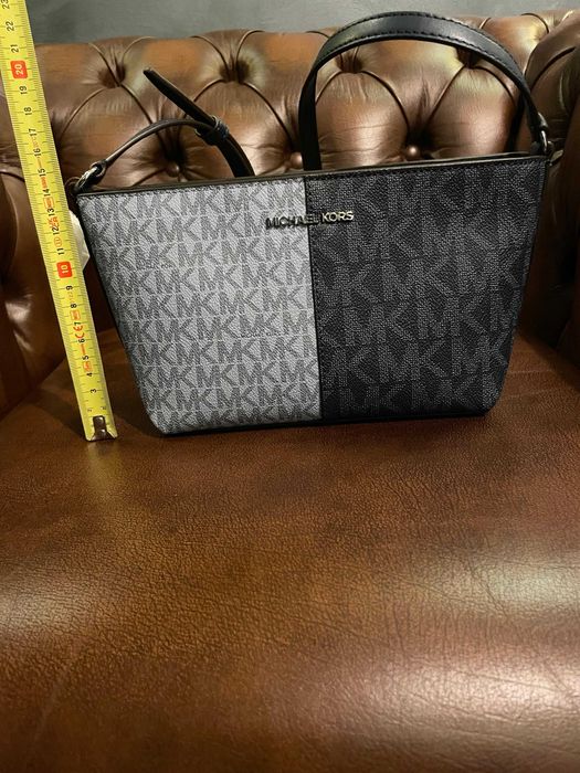 Geanta Michael Kors 100% ORIGINALA cross body Bleu Marin - Bleu deschi