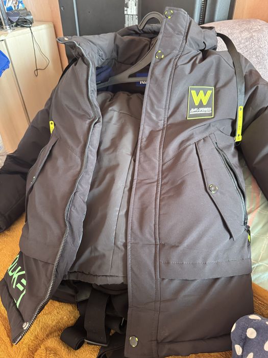 Продам куртка зима мальчик