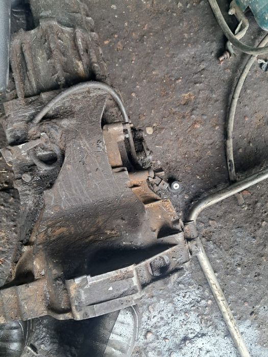 Коробка  audi s4