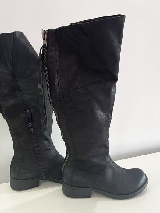 Дамски високи ботуши