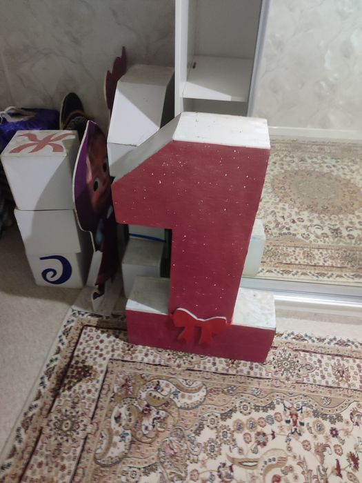 Продам цифру буквы мульты