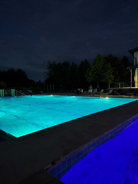 Locație ideală la Corbu pentru team-building, tabere și evenimente – piscină, 43 camere