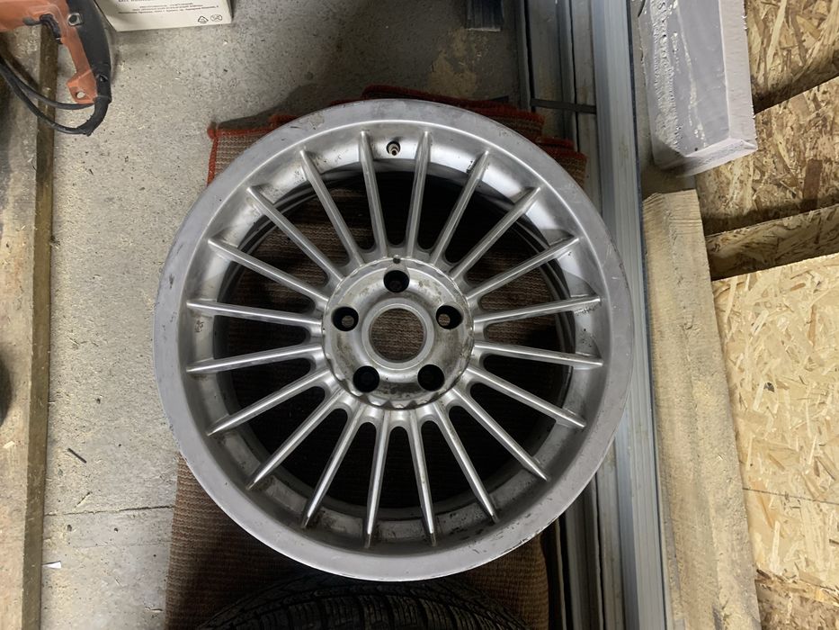 Продам диски R18 5x120