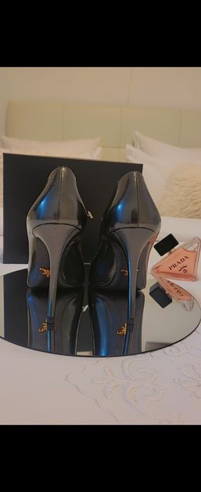 Pantofi cu toc prada