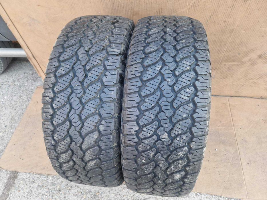 2 General R18 255/60 Всесезонни гуми  DOT1021