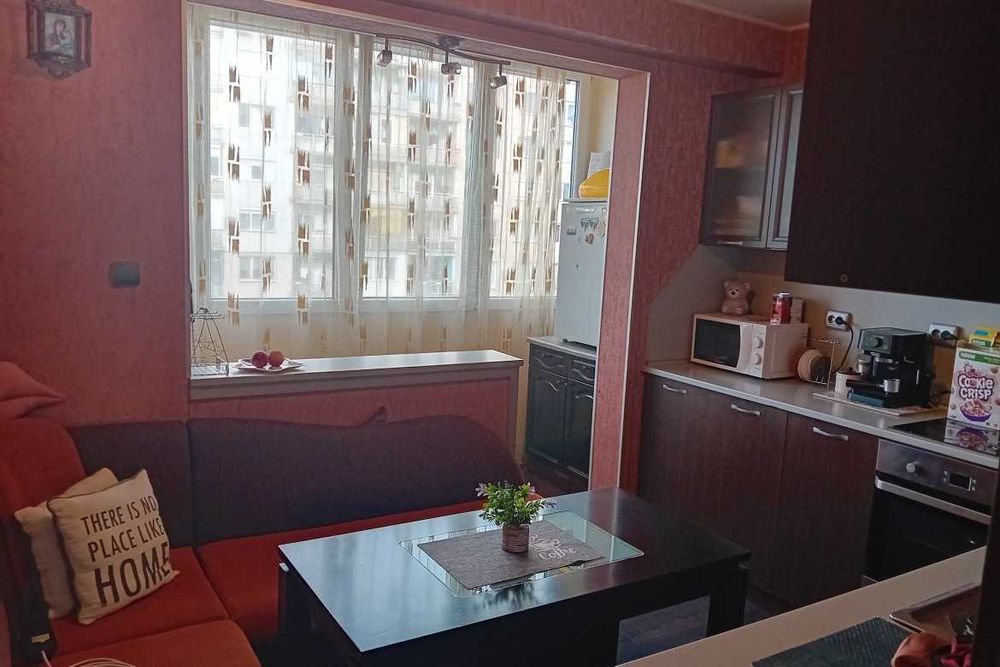 Продава се Четиристаен апартамент в Кюстендил, Запад - 86 кв.м за 931 €/кв.м - Снимка #2