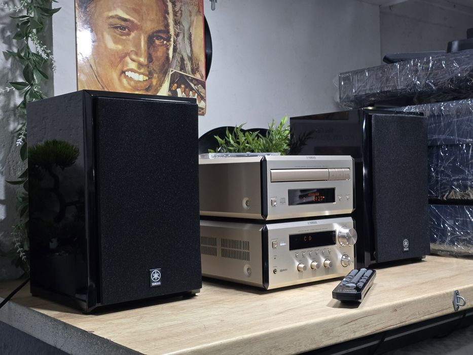 Sistem audio YAMAHA, receiver RX-E400, cd-player CDX-E400,boxe NX-E400