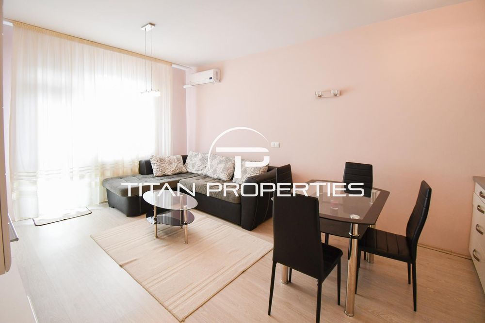 Дава се под наем Двустаен апартамент в София, Център - 50 кв.м за 787.95 € - Снимка #1