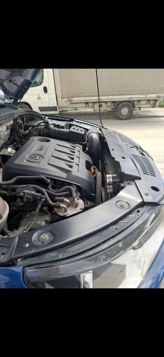 VOLKSWAGEN Tiguan 2012