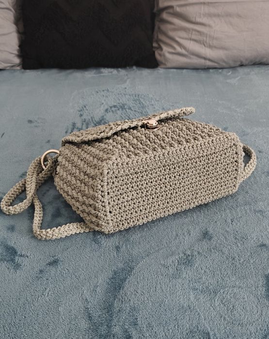 Geantă handmade croșetată, macrame, gri-verzui