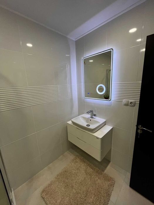 Продава се Тристаен апартамент в Пловдив, Христо Смирненски - 135 кв.м за 1371 €/кв.м - Снимка #12