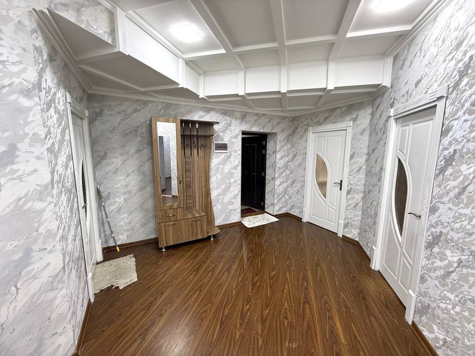 3х-комнатная квартира в новостройке вокзал